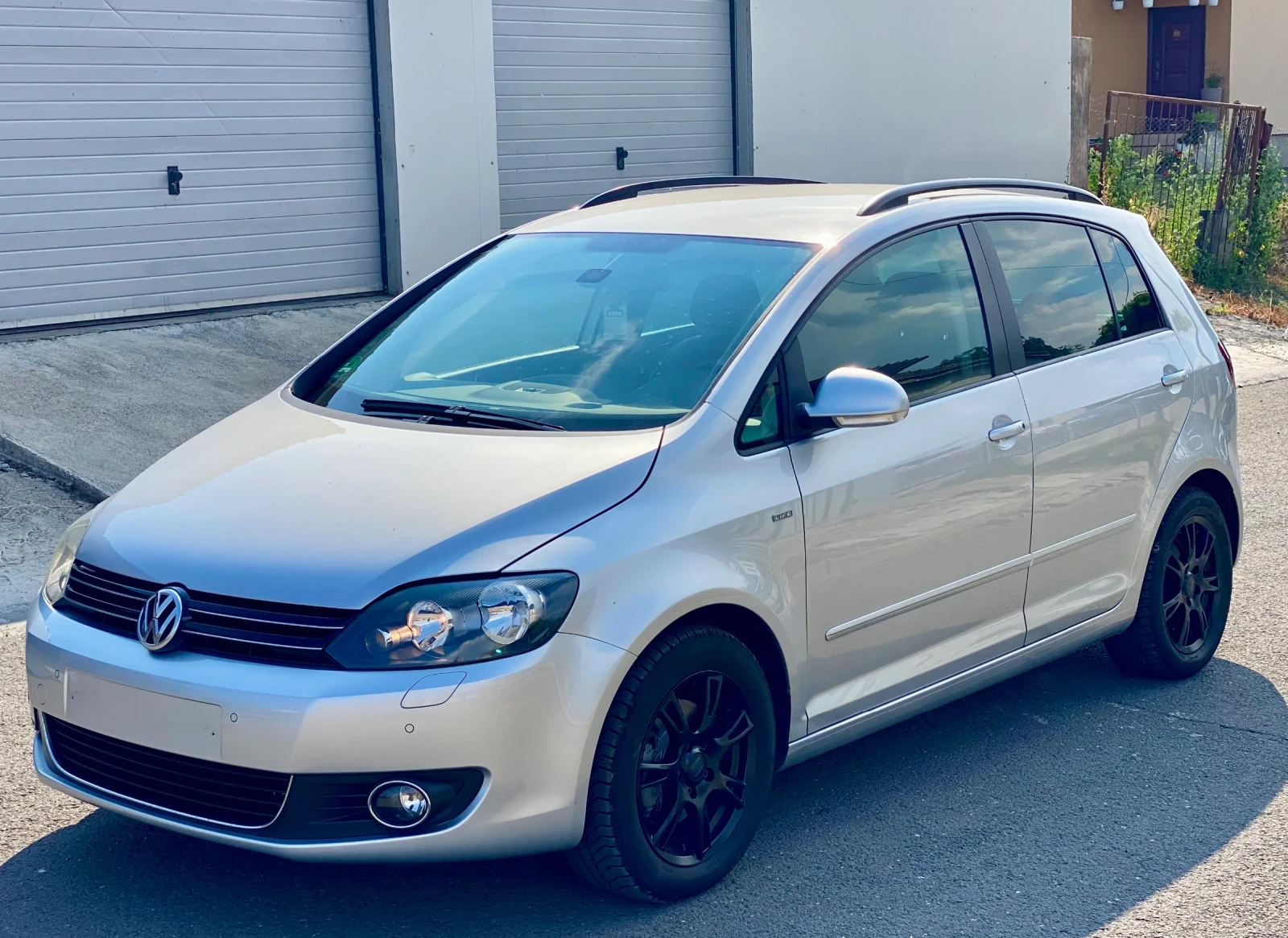 VW Golf Plus 2.0 TDI 140кс | Auto.bg — изображение 1 VW Golf Plus 2.0 TDI 140кс | Auto.bg — изображение 1