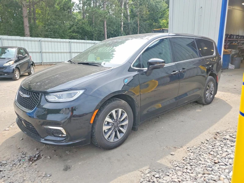Chrysler Pacifica 3.6l Hybrid Select - 23000 € - 35476691 1 | Car24.bg Chrysler Pacifica 3.6l Hybrid Select - 23000 € - 35476691 1