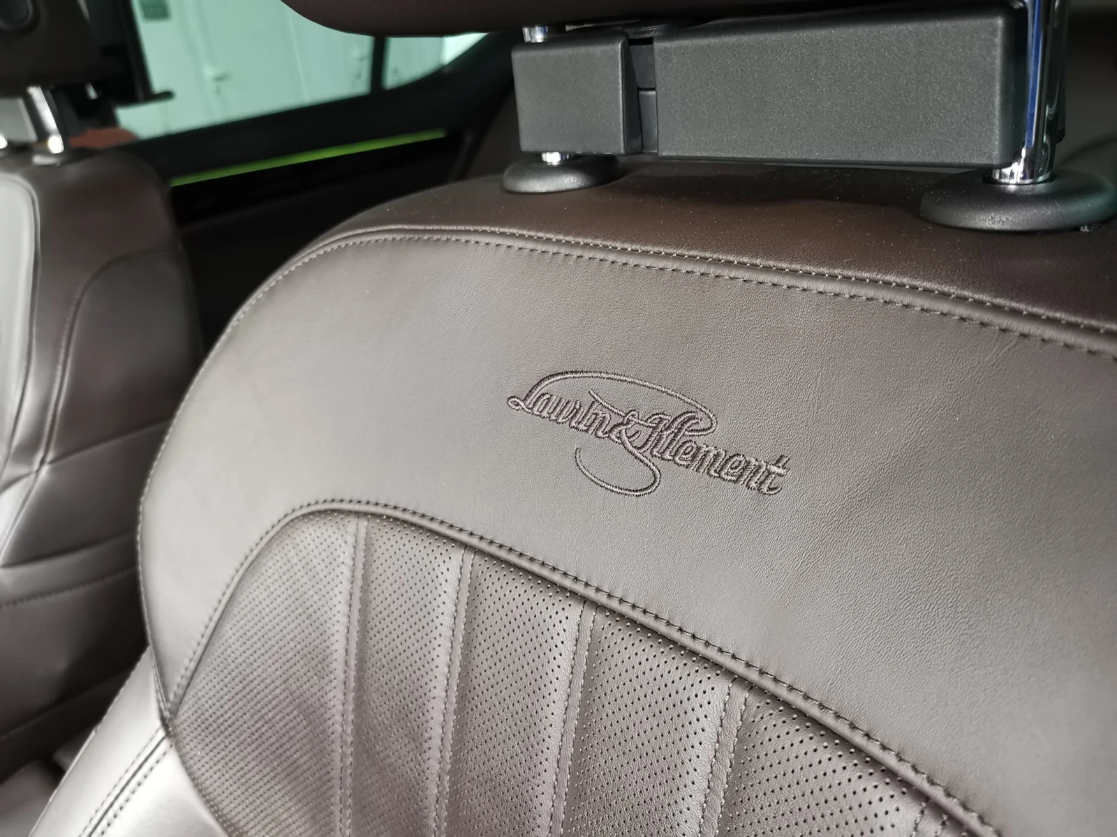 Skoda Superb L&K 4х4 7DSG - изображение 7 | Auto.bg Skoda Superb L&K 4х4 7DSG - изображение 7