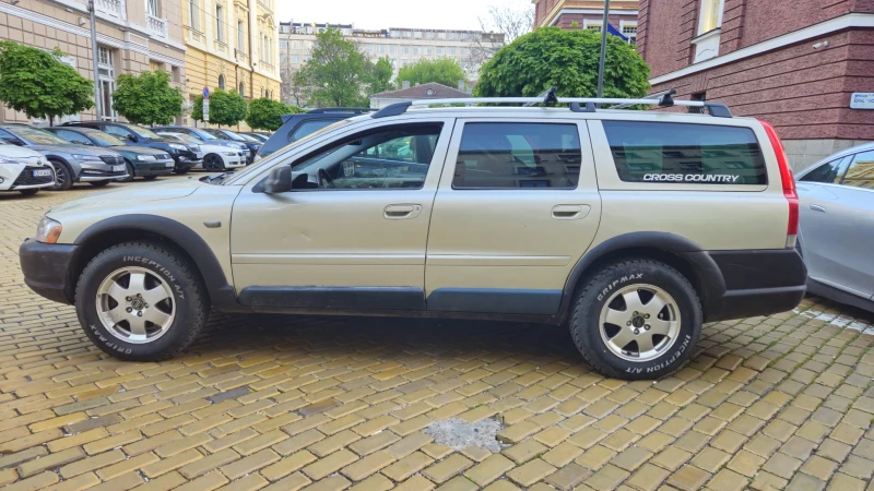 Volvo Xc70 D5 - 3500 € / 6845.40 лв. - 94131146 1 | Car24.bg Volvo Xc70 D5 - 3500 € / 6845.40 лв. - 94131146 1