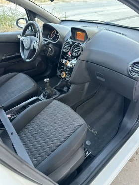 Opel Astra 1.3i Facelift | Auto.bg — изображение 5 Opel Astra 1.3i Facelift | Auto.bg — изображение 5