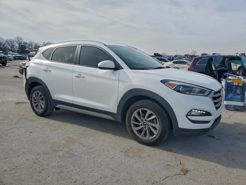 Hyundai Tucson 2018 HYUNDAI TUCSON SEL - 9900 € / 19362.72 лв. - 99939572 1 | Car24.bg Hyundai Tucson 2018 HYUNDAI TUCSON SEL - 9900 € / 19362.72 лв. - 99939572 1