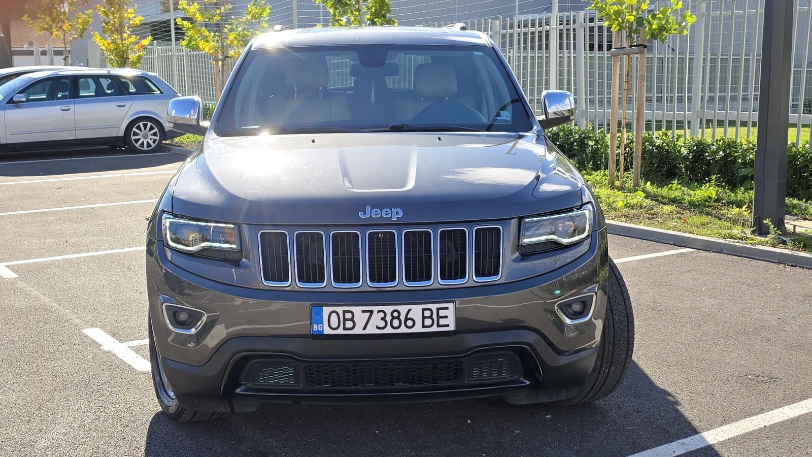 Jeep Grand cherokee 5.7 HEMI, LPG, 4x4 - изображение 4 | Auto.bg Jeep Grand cherokee 5.7 HEMI, LPG, 4x4 - изображение 4