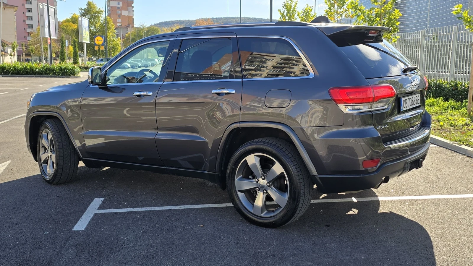 Jeep Grand cherokee 5.7 HEMI, LPG, 4x4 - изображение 5 | Auto.bg Jeep Grand cherokee 5.7 HEMI, LPG, 4x4 - изображение 5