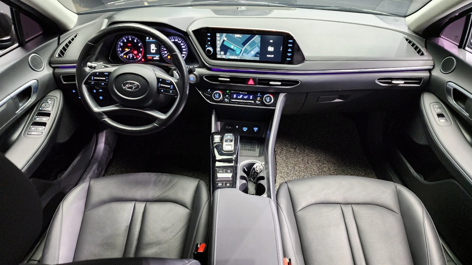 Hyundai Sonata 2.0 Premium Plus - изображение 5 | Auto.bg Hyundai Sonata 2.0 Premium Plus - изображение 5