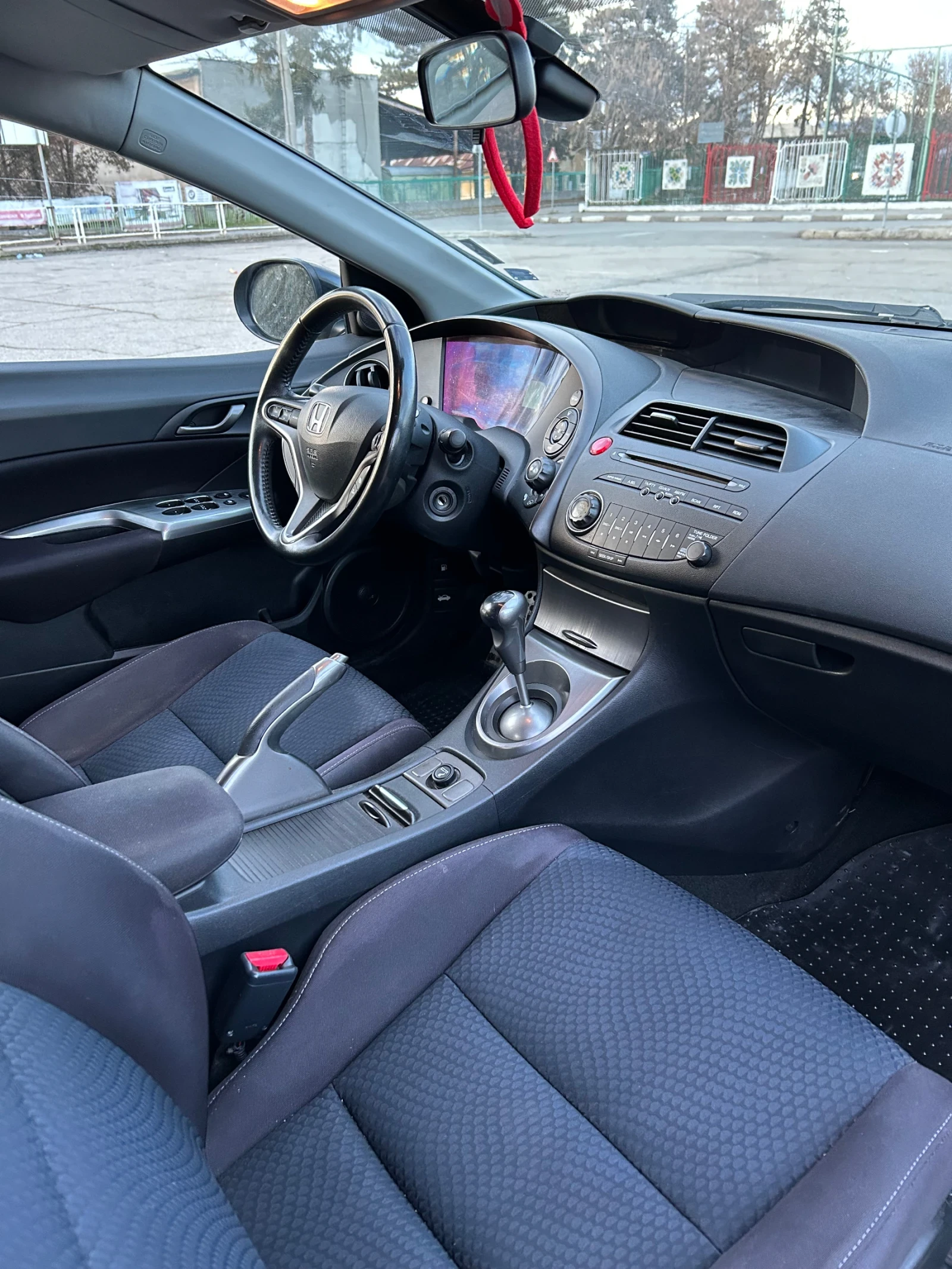 Honda Civic 1.4 FACELIFT ОБСЛУЖЕНА  - изображение 10 | Auto.bg Honda Civic 1.4 FACELIFT ОБСЛУЖЕНА  - изображение 10