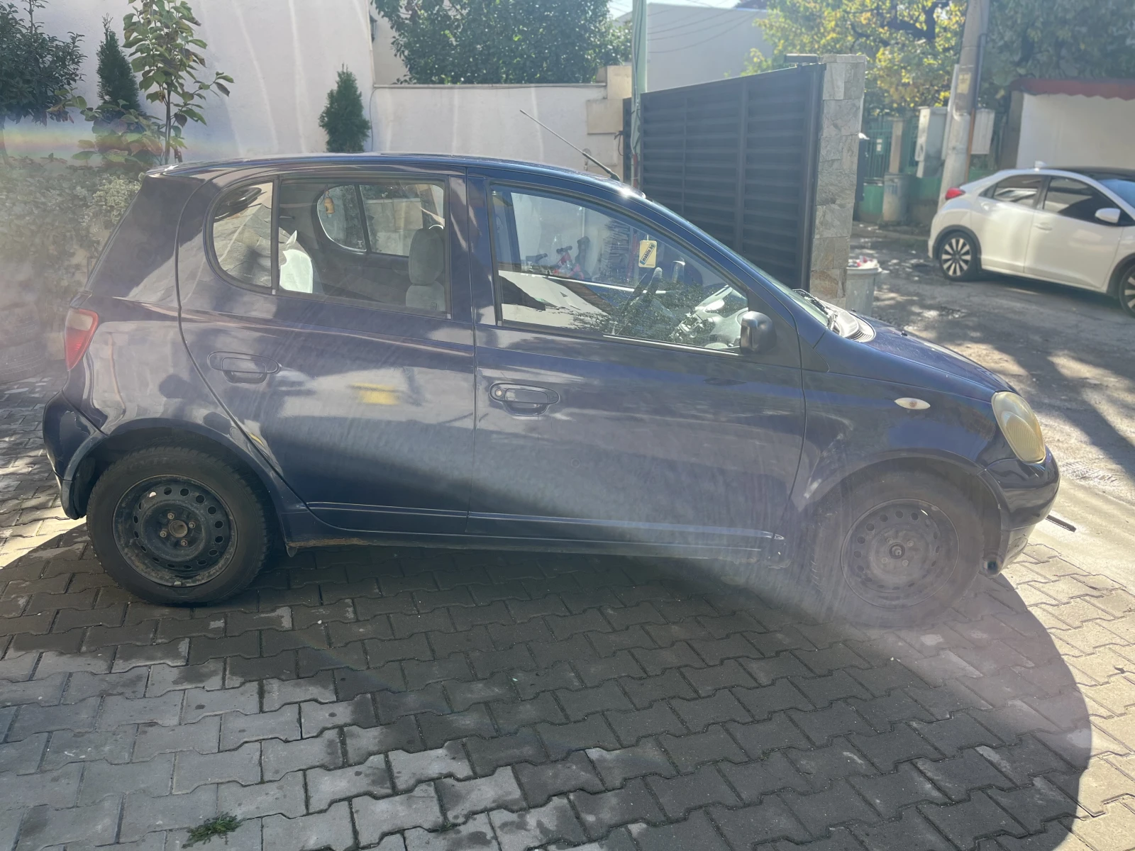 Toyota Yaris Газ/Бензин 1.0 Климатик - изображение 4 | Auto.bg Toyota Yaris Газ/Бензин 1.0 Климатик - изображение 4