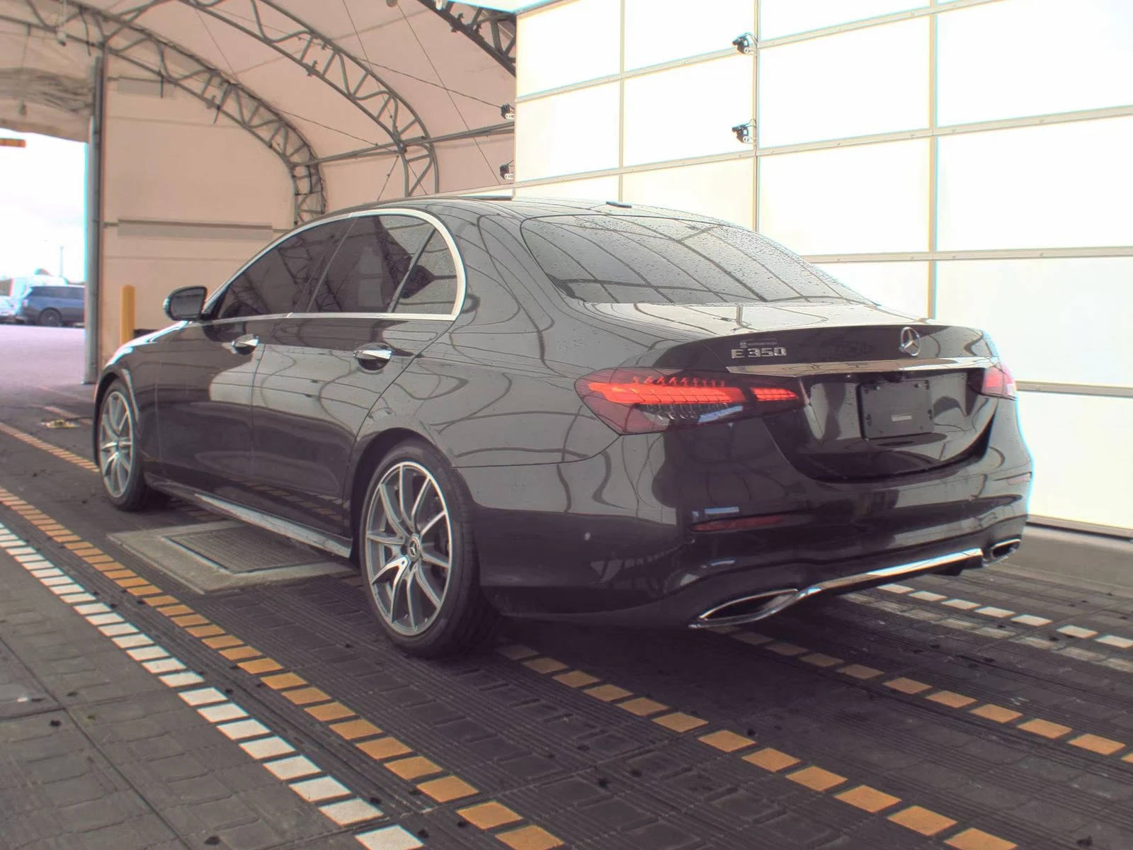 Mercedes-Benz E 350 AMG PACK * ДИРЕКТНО ЗАКУПУВАНЕ*  - изображение 3 | Auto.bg Mercedes-Benz E 350 AMG PACK * ДИРЕКТНО ЗАКУПУВАНЕ*  - изображение 3