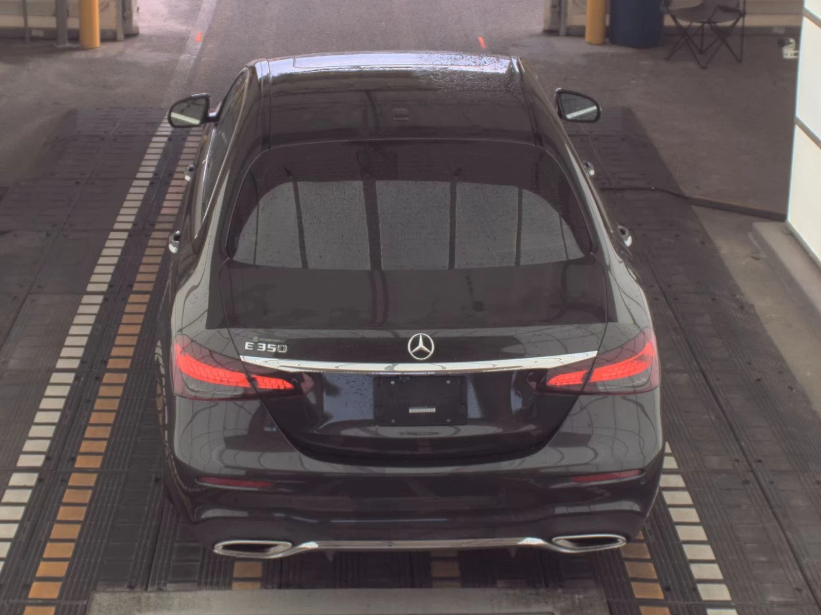 Mercedes-Benz E 350 AMG PACK * ДИРЕКТНО ЗАКУПУВАНЕ*  - изображение 6 | Auto.bg Mercedes-Benz E 350 AMG PACK * ДИРЕКТНО ЗАКУПУВАНЕ*  - изображение 6