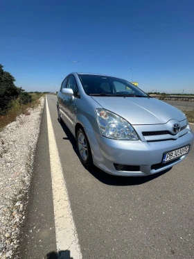 Toyota Corolla verso 2.2 177к.с | Auto.bg — изображение 3 Toyota Corolla verso 2.2 177к.с | Auto.bg — изображение 3