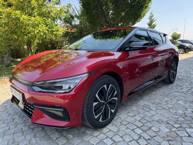Kia EV6 GT Line 4WD - 27700 € / 54176.49 лв. - 63325346 1 | Car24.bg Kia EV6 GT Line 4WD - 27700 € / 54176.49 лв. - 63325346 1