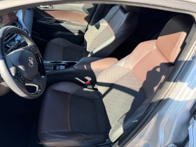 Toyota C-HR 1.8h 122к.с Кожа Luxury FULL Гаранция - 33333 лв. / 17042.89 € - 88058553 8 | Car24.bg Toyota C-HR 1.8h 122к.с Кожа Luxury FULL Гаранция - 33333 лв. / 17042.89 € - 88058553 8