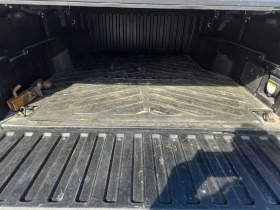 Toyota Tacoma * 4x4 Double Cab SB * CARFAX * БЕЗ ПЪРВОНАЧАЛНА | Auto.bg — изображение 13 Toyota Tacoma * 4x4 Double Cab SB * CARFAX * БЕЗ ПЪРВОНАЧАЛНА | Auto.bg — изображение 13