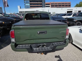Toyota Tacoma * 4x4 Double Cab SB * CARFAX * БЕЗ ПЪРВОНАЧАЛНА | Auto.bg — изображение 4 Toyota Tacoma * 4x4 Double Cab SB * CARFAX * БЕЗ ПЪРВОНАЧАЛНА | Auto.bg — изображение 4