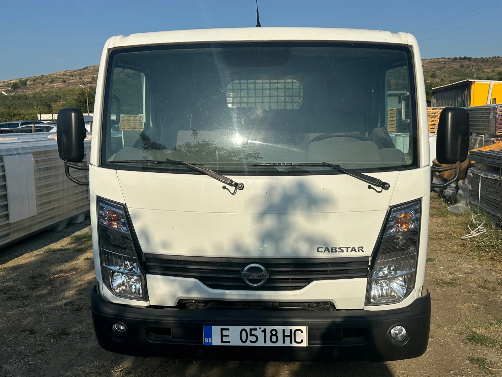 Nissan Capstar 2, 5TD 2010г. Тристранен самосвал | Auto.bg — изображение 1 Nissan Capstar 2, 5TD 2010г. Тристранен самосвал | Auto.bg — изображение 1