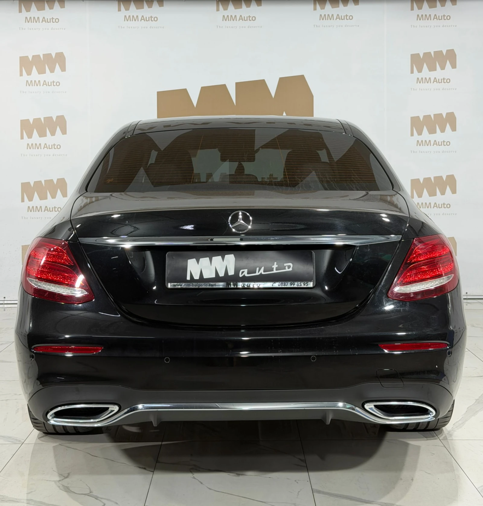 Mercedes-Benz E 220 d* 4Matic* AMG* Burmester* HuD* 360 - изображение 5 | Auto.bg Mercedes-Benz E 220 d* 4Matic* AMG* Burmester* HuD* 360 - изображение 5