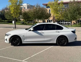 BMW 330 * 330e xDrive * CARFAX * | Auto.bg — изображение 2 BMW 330 * 330e xDrive * CARFAX * | Auto.bg — изображение 2