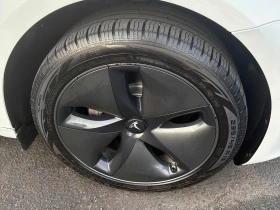 Tesla Model 3 * Standard Range Plus * CARFAX * ЦЕНА ДО БГ - 13900 € - 58823172 7 | Car24.bg Tesla Model 3 * Standard Range Plus * CARFAX * ЦЕНА ДО БГ - 13900 € - 58823172 7