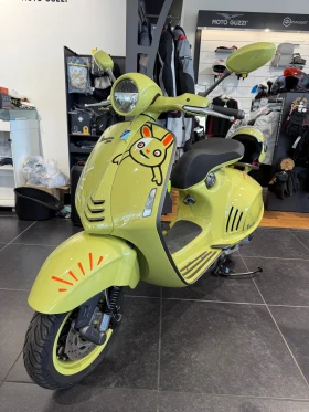 Vespa 150 946 10 Anniversario Green