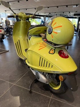 Vespa 150 946 10 Anniversario Green | Auto.bg — изображение 3 Vespa 150 946 10 Anniversario Green | Auto.bg — изображение 3