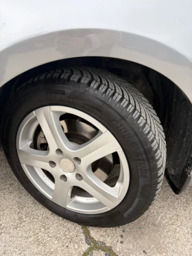 Mazda 3 - 8000 € / 15646.64 лв. - 12505731 7 | Car24.bg Mazda 3 - 8000 € / 15646.64 лв. - 12505731 7