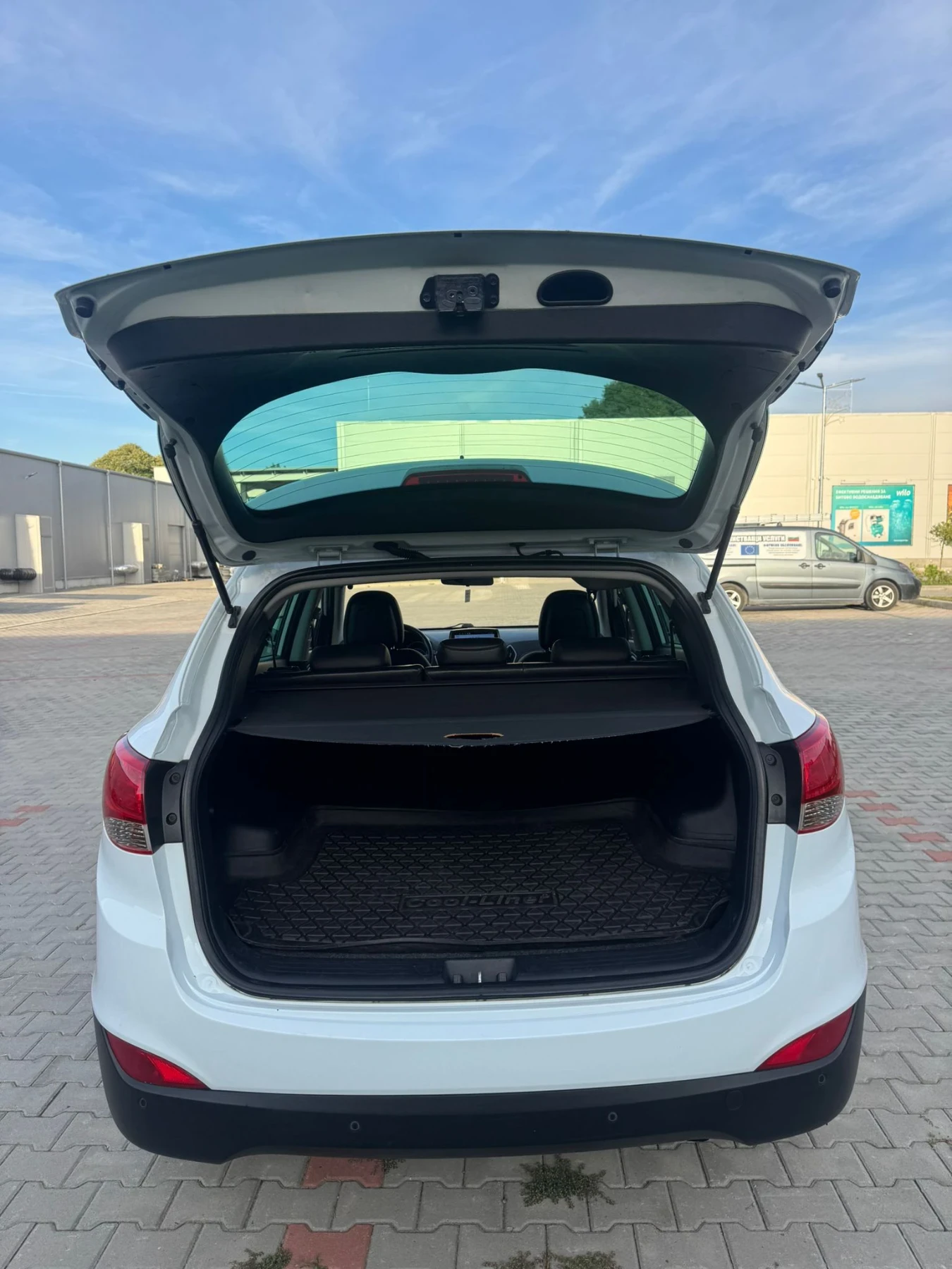 Hyundai IX35 2.0 184hp - изображение 9 | Auto.bg Hyundai IX35 2.0 184hp - изображение 9