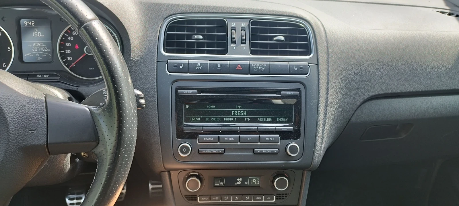 VW Polo Кроос Поло 1.6 90hp - изображение 8 | Auto.bg VW Polo Кроос Поло 1.6 90hp - изображение 8