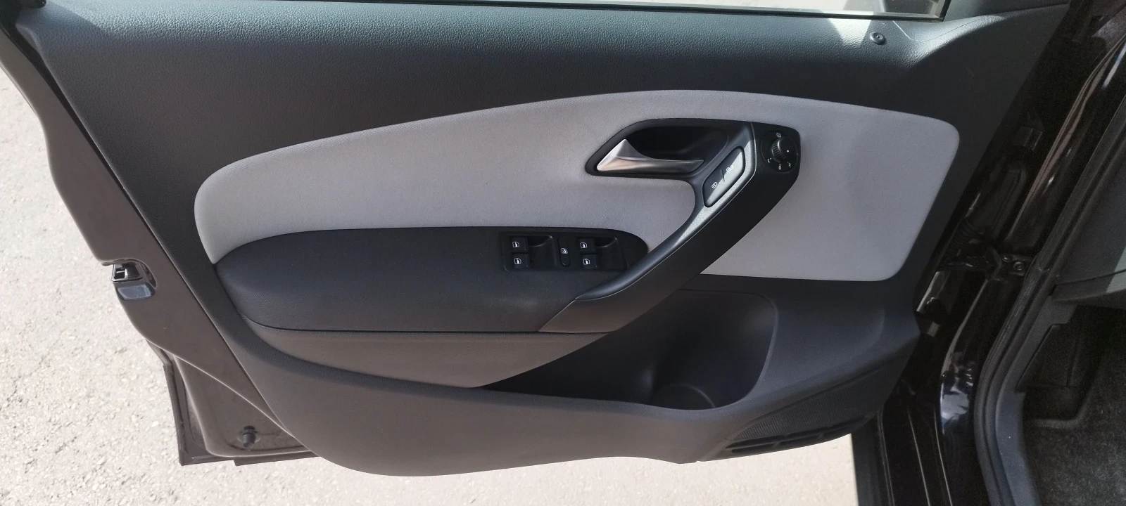 VW Polo Кроос Поло 1.6 90hp - изображение 5 | Auto.bg VW Polo Кроос Поло 1.6 90hp - изображение 5