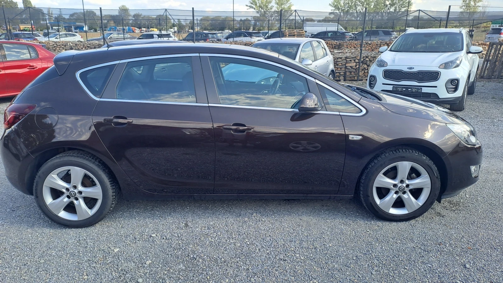 Opel Astra 1.6i 16v - изображение 3 | Auto.bg Opel Astra 1.6i 16v - изображение 3