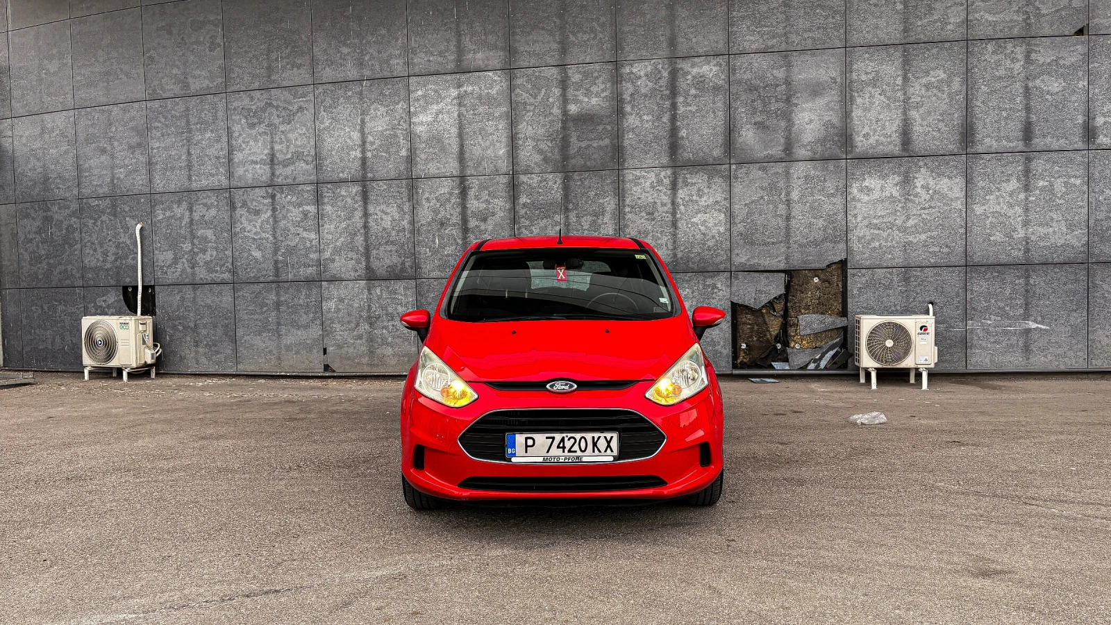 Ford B-Max 1.0 EcoBoost 2 комплекта гуми всичко платено теглч | Auto.bg — изображение 1 Ford B-Max 1.0 EcoBoost 2 комплекта гуми всичко платено теглч | Auto.bg — изображение 1
