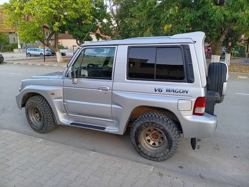 Hyundai Galloper 3000 V6 - 14000 лв. / 7158.09 € - 99791411 1 | Car24.bg Hyundai Galloper 3000 V6 - 14000 лв. / 7158.09 € - 99791411 1