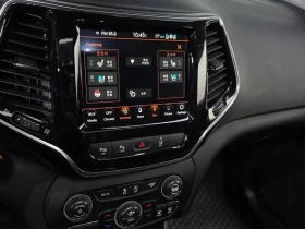 Jeep Cherokee 2.4 Limited 2Wd | Auto.bg — изображение 15 Jeep Cherokee 2.4 Limited 2Wd | Auto.bg — изображение 15