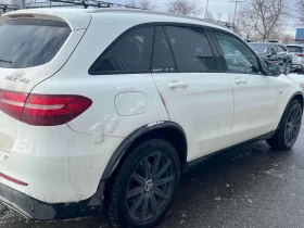Mercedes-Benz GLC 43 AMG 4MATIC * ПОДГРЕВИ* ПАНОРАМА* КАМЕРА* | Auto.bg — изображение 4 Mercedes-Benz GLC 43 AMG 4MATIC * ПОДГРЕВИ* ПАНОРАМА* КАМЕРА* | Auto.bg — изображение 4