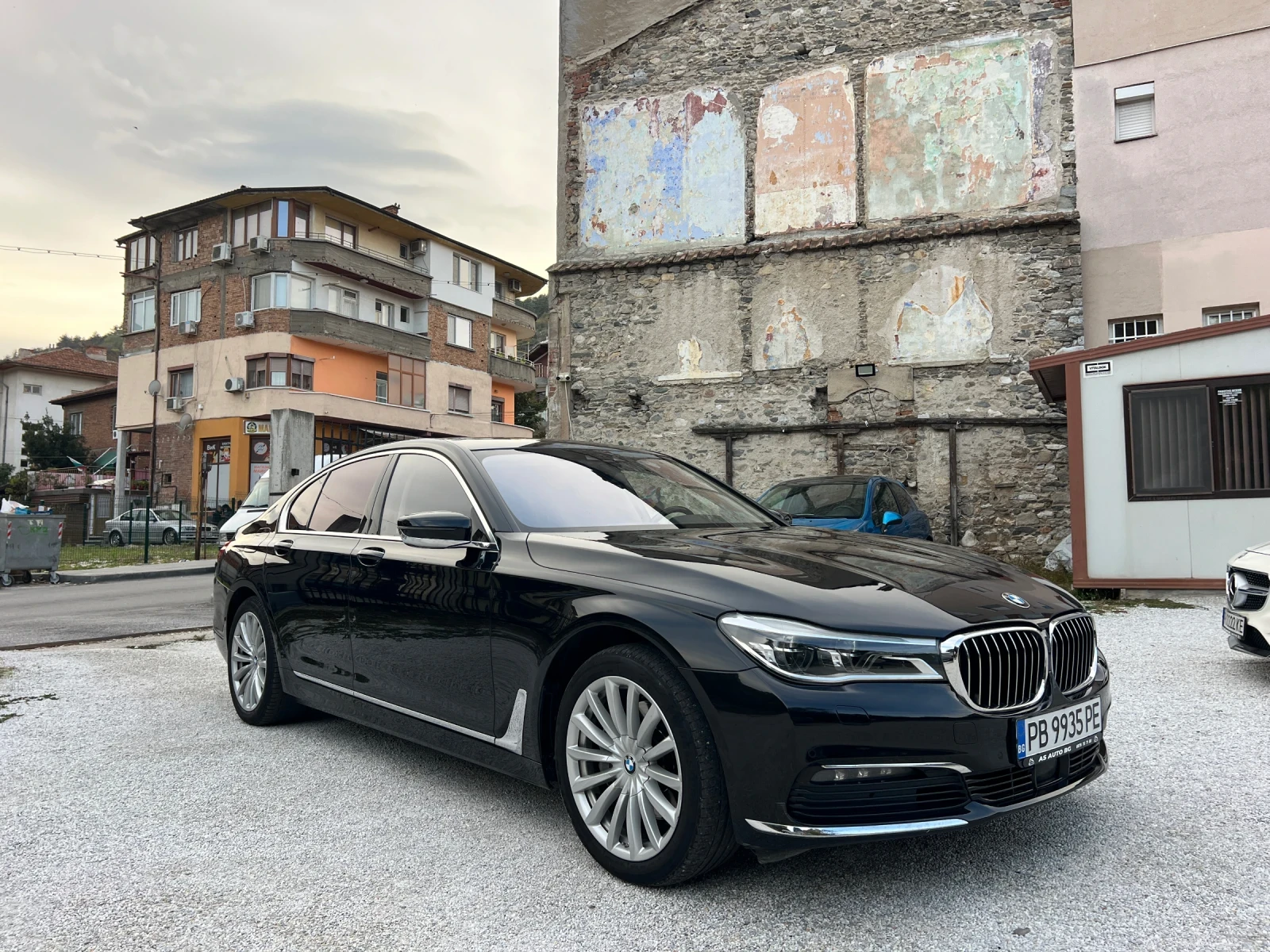 BMW 730 Full / Full - изображение 5 | Auto.bg BMW 730 Full / Full - изображение 5