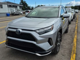 Toyota Rav4 * XSE * CARFAX *