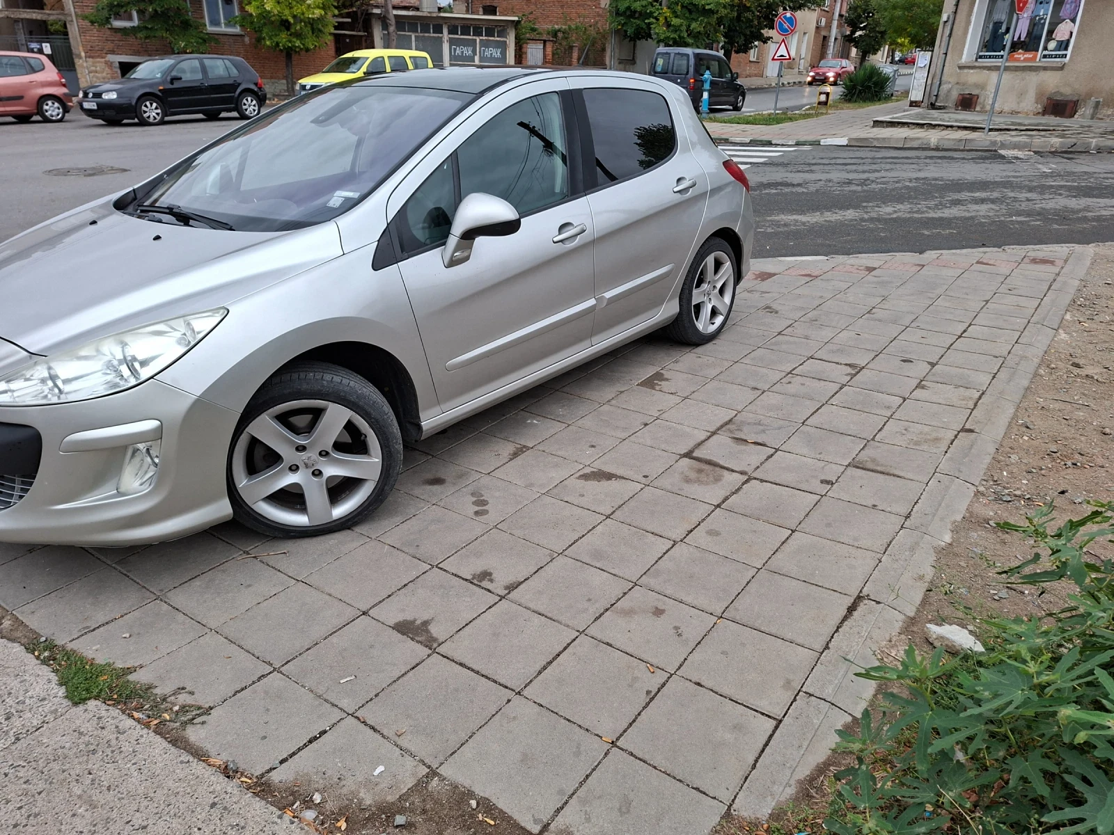Peugeot 308 2.0 HDI/ ПАНОРАМА - изображение 3 | Auto.bg Peugeot 308 2.0 HDI/ ПАНОРАМА - изображение 3