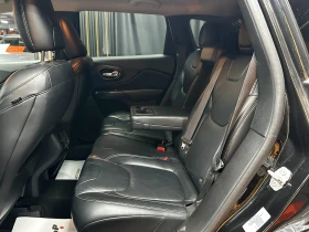 Jeep Cherokee 2.2M-Jet Night Eagle 4WD | Auto.bg — изображение 9 Jeep Cherokee 2.2M-Jet Night Eagle 4WD | Auto.bg — изображение 9