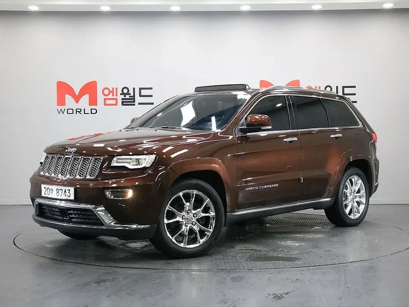 Jeep Grand cherokee 3.0 AWD OVERLAND - 25924 лв. / 13254.73 € - 45876964 1 | Car24.bg Jeep Grand cherokee 3.0 AWD OVERLAND - 25924 лв. / 13254.73 € - 45876964 1