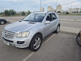 Mercedes-Benz 320