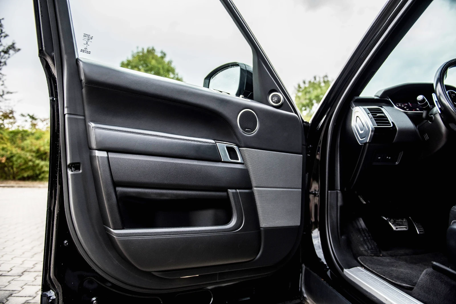 Land Rover Range Rover Sport Range Rover Sport HSE - изображение 8 | Auto.bg Land Rover Range Rover Sport Range Rover Sport HSE - изображение 8