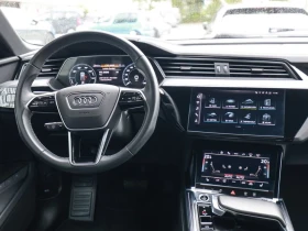 Audi Q8 E-TRON 50 / S-LINE / MATRIX / BLACK OPTIC/ QUATTRO | Auto.bg — изображение 7 Audi Q8 E-TRON 50 / S-LINE / MATRIX / BLACK OPTIC/ QUATTRO | Auto.bg — изображение 7