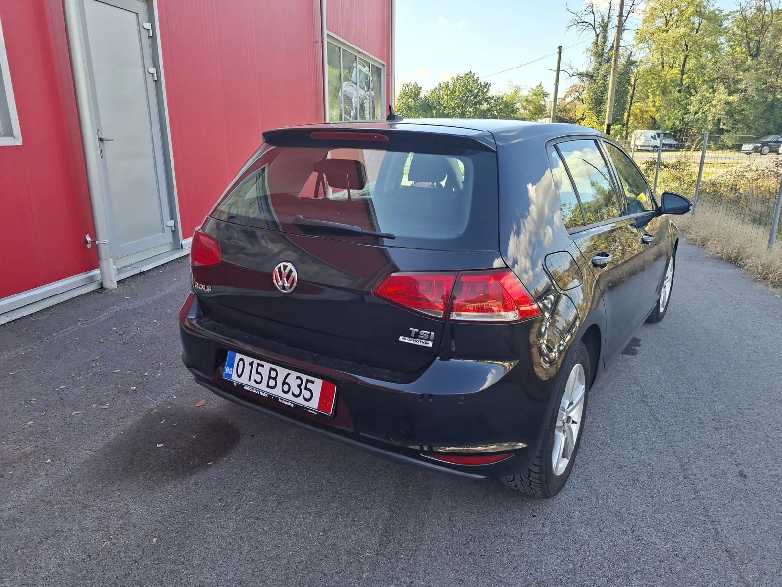VW Golf 1.2TSI, бензин, ТОП - изображение 5 | Auto.bg VW Golf 1.2TSI, бензин, ТОП - изображение 5