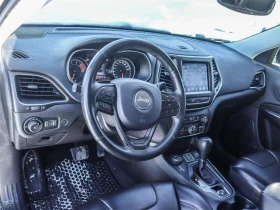 Jeep Cherokee * Trailhawk * CARFAX * ЦЕНА ДО БГ - 20300 € / 39703.35 лв. - 13130115 7 | Car24.bg Jeep Cherokee * Trailhawk * CARFAX * ЦЕНА ДО БГ - 20300 € / 39703.35 лв. - 13130115 7