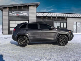 Jeep Cherokee * Trailhawk * CARFAX * ЦЕНА ДО БГ - 20300 € / 39703.35 лв. - 13130115 3 | Car24.bg Jeep Cherokee * Trailhawk * CARFAX * ЦЕНА ДО БГ - 20300 € / 39703.35 лв. - 13130115 3