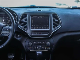 Jeep Cherokee * Trailhawk * CARFAX * ЦЕНА ДО БГ - 20300 € / 39703.35 лв. - 13130115 10 | Car24.bg Jeep Cherokee * Trailhawk * CARFAX * ЦЕНА ДО БГ - 20300 € / 39703.35 лв. - 13130115 10