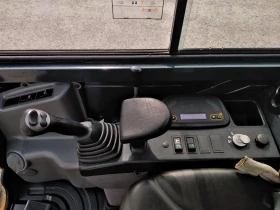 Багер Hyundai ROBEX 18-9AK - 460 моточаса | Auto.bg — изображение 14 Багер Hyundai ROBEX 18-9AK - 460 моточаса | Auto.bg — изображение 14