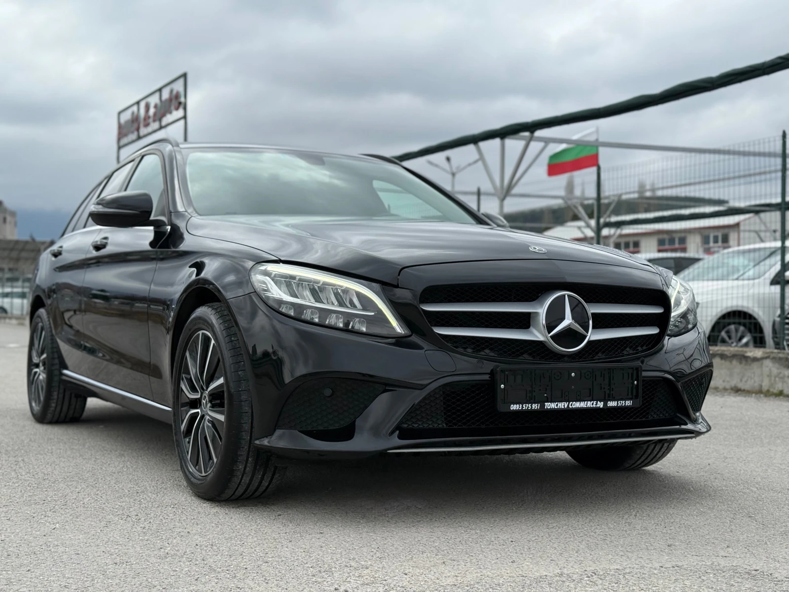 Mercedes-Benz C 220 2.2-cdi-4-MATIC-FULL LED-9-G-tronik-NEW-KAMERA | Auto.bg — изображение 1 Mercedes-Benz C 220 2.2-cdi-4-MATIC-FULL LED-9-G-tronik-NEW-KAMERA | Auto.bg — изображение 1