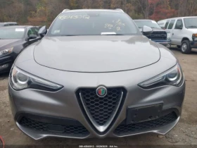 Alfa Romeo Stelvio AWD* Червен салон* Keyless* Blind spot* Lane assis - 23000 лв. / 11759.71 € - 91716752 11 | Car24.bg Alfa Romeo Stelvio AWD* Червен салон* Keyless* Blind spot* Lane assis - 23000 лв. / 11759.71 € - 91716752 11