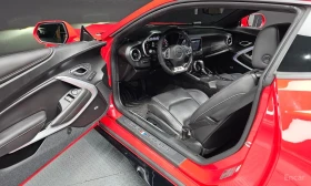 Chevrolet Camaro SS* 6.2* V8* ПОДГРЕВ* ОТДУХ* HEADUP* ШИБИДАХ* | Auto.bg — изображение 5 Chevrolet Camaro SS* 6.2* V8* ПОДГРЕВ* ОТДУХ* HEADUP* ШИБИДАХ* | Auto.bg — изображение 5