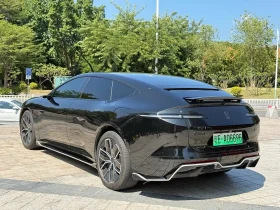 Avatr 12 650 Triple Laser AWD Performance Edition | Auto.bg — изображение 10 Avatr 12 650 Triple Laser AWD Performance Edition | Auto.bg — изображение 10